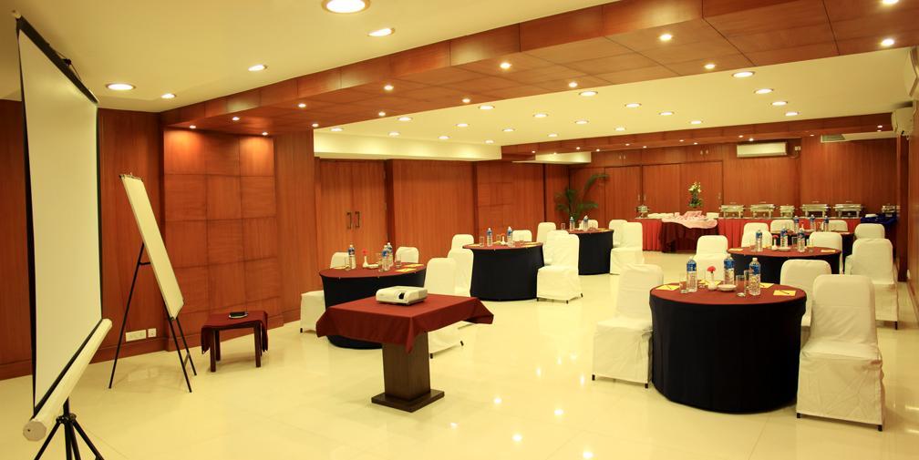 Shilton Royale Hotel Bangalore Exterior foto
