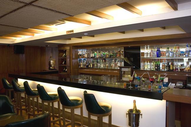 Shilton Royale Hotel Bangalore Exterior foto