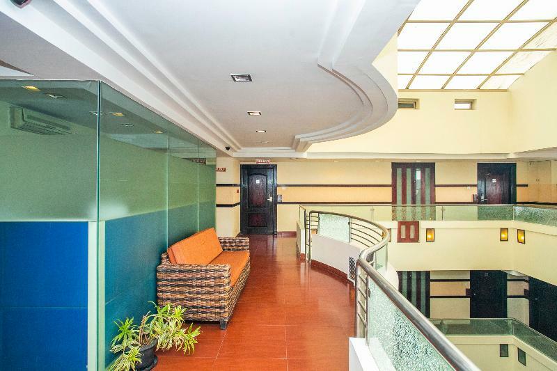 Shilton Royale Hotel Bangalore Exterior foto